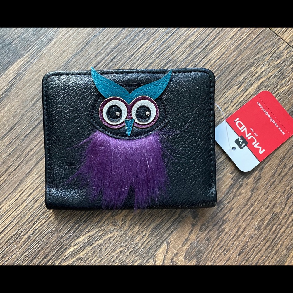 BRAND NEW MUNI OWL WALLET!!